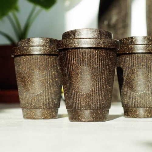 Müll vermeiden mit Kaffeebecher aus Kaffeesatz
